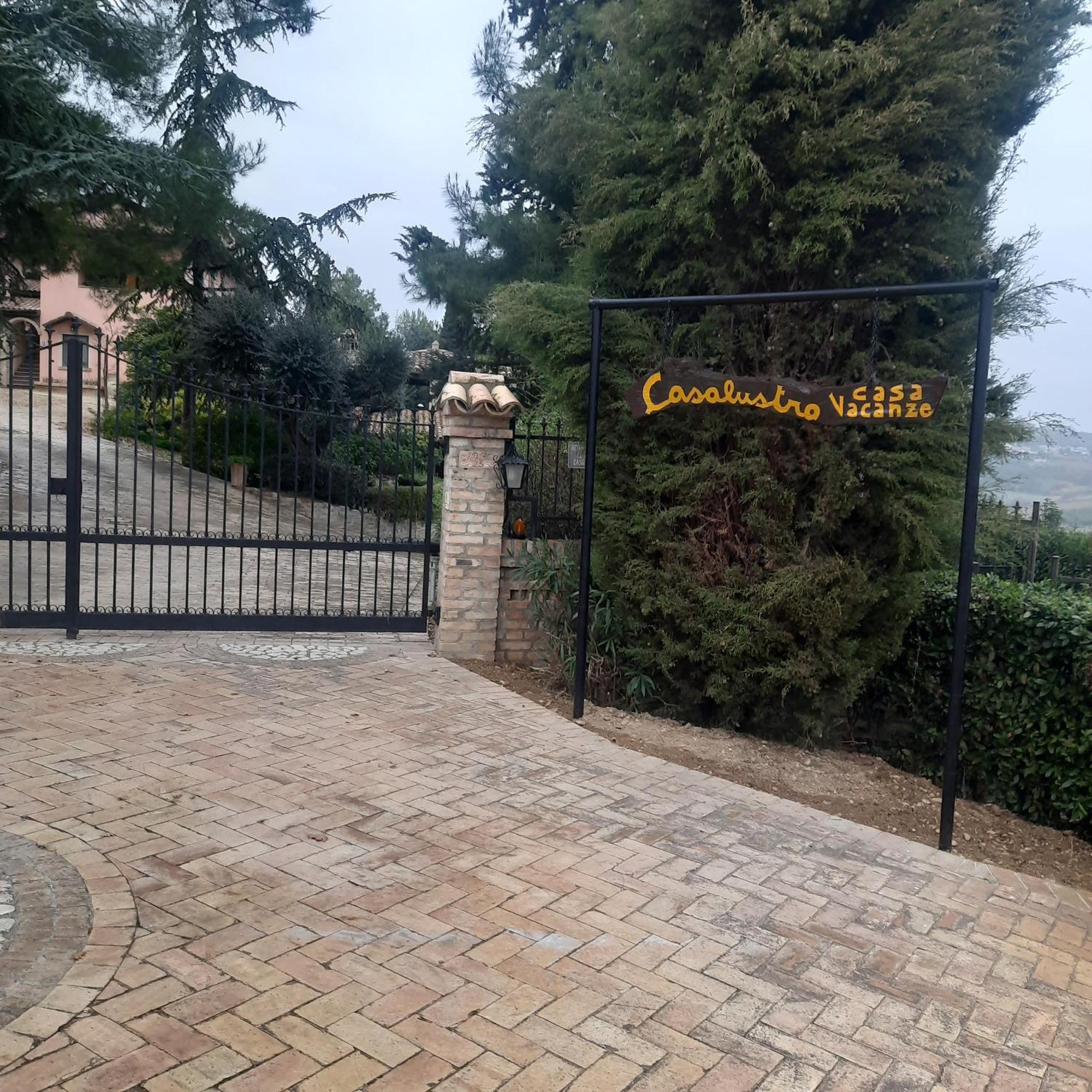 Casalustro Villa ชิตตา ซานตันเจโล ภายนอก รูปภาพ